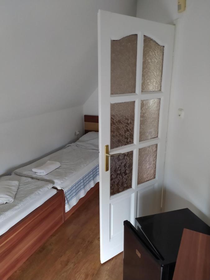 Apartament Tassi Halaszcsarda-Karasz Haz Zewnętrze zdjęcie